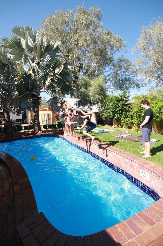 Yha Alice Springs Vandrarhem Exteriör bild